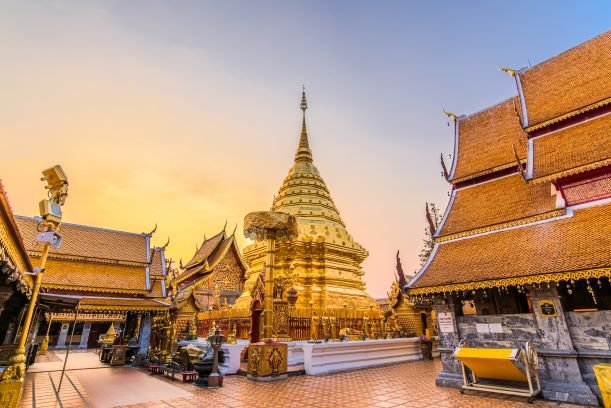 Wat-Phra-That-Doi-Suthep-in-Chiang-Mai-Thailand